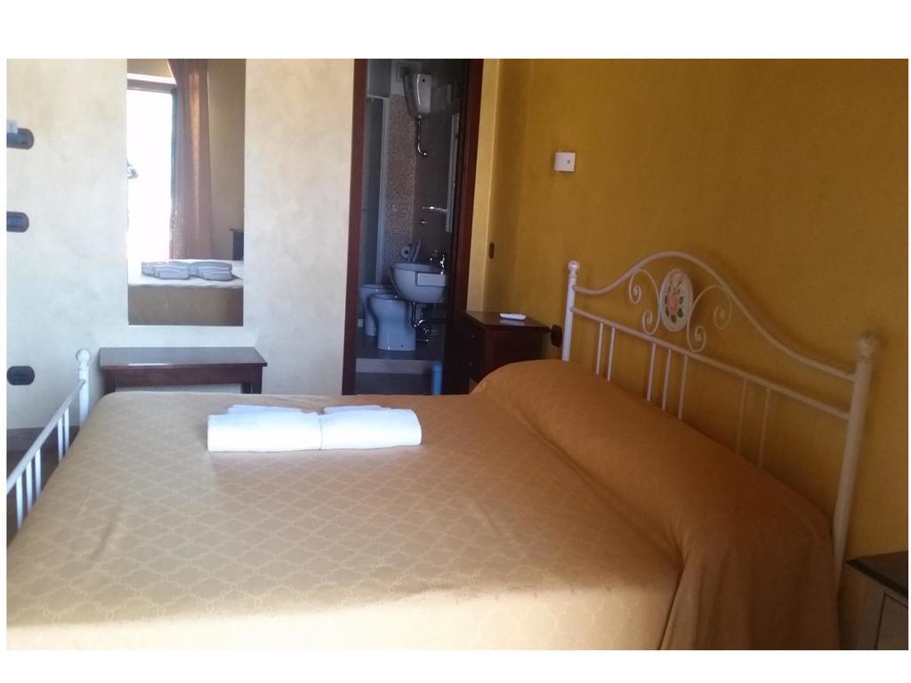 Bivongi Borgo Della Longevita B&B 외부 사진